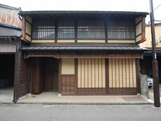 木倉町町家改修工事（設計：有限会社むとう設計）